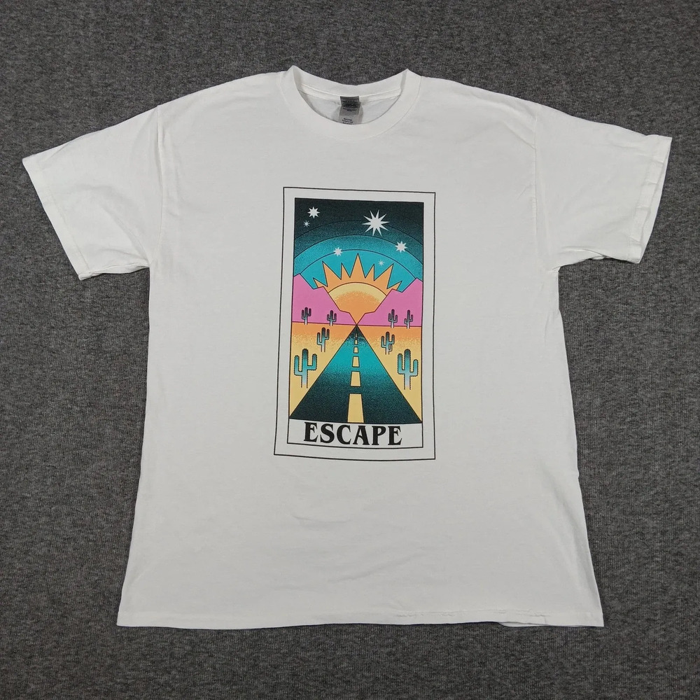 Gildan Escape Shirt Mens Large White Desert Road Cactus Sunset Graphic Tee